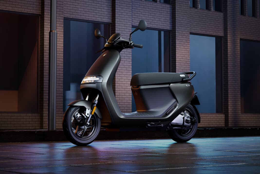 Le Segway eScooter E125S électrique reçoit une nouvelle teinte -